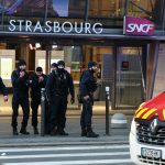 Accident de tram à Strasbourg : les conducteurs "physiquement indemnes mais choqués", selon la Compagnie des transports strasbourgeois
Deux tramways sont entrés en collision samedi après-midi. Les conducteurs sont en état de choc et une cellule psychologique a été ouverte.