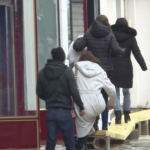 Crues : dans l'Eure, l'Epte s'est déversée dans les habitations et les commerces
Vendredi 10 janvier, de nouvelles inondations sont survenues, notamment dans le secteur de Gisors dans l'Eure. La population est tristement habituée à cette montée des eaux.