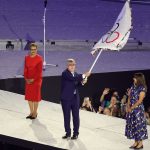"Le modèle américain est très différent" : comment les équipes des JO de Paris 2024 préparent le passage de relais avec Los Angeles 2028
Les équipes de Paris 2024 s'activent en coulisses pour préparer au mieux la transmission avec la ville californienne, organisatrice des prochains JO d'été. Un travail de fourmi qui repose sur des milliers de documents et une solide expertise.