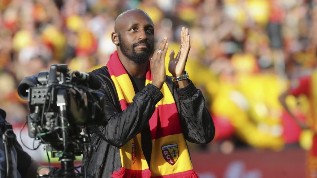 Ligue 1 : Seko Fofana, actionnaire de Lens et nouveau joueur de Rennes... Pourquoi cela ne pose pas de problème
Le milieu de terrain s’est engagé, mercredi, pour quatre saisons et demie avec le Stade Rennais, en provenance du club saoudien d’Al-Nassr.