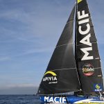 Vendée Globe : "Ce duel est loin d'être terminé", assure Charlie Dalin qui maintient son avance en tête devant Yoann Richomme
Le skipper de Macif Santé Prévoyance mène toujours la flotte du Vendée Globe en conservant un écart confortable avec son poursuivant, Yoann Richomme, qui persiste toutefois à réduire la distance qui le sépare du leader normand.