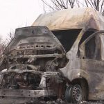 Trois bâtiments publics endommagés dans des violences nocturnes à Mâcon, en Saône-et-Loire
Dans la nuit du samedi 18 au dimanche 19 janvier, un groupe a attaqué plusieurs bâtiments publics dans le quartier des Saugeraies à Mâcon, en Saône-et-Loire.