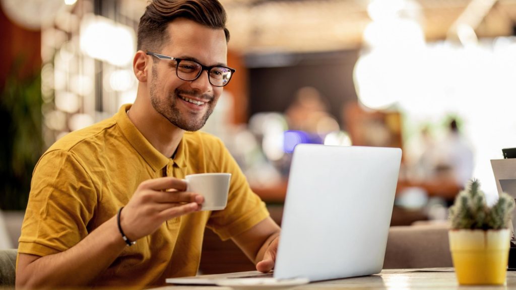 Comprendre les facteurs qui font évoluer les tarifs journaliers des freelances